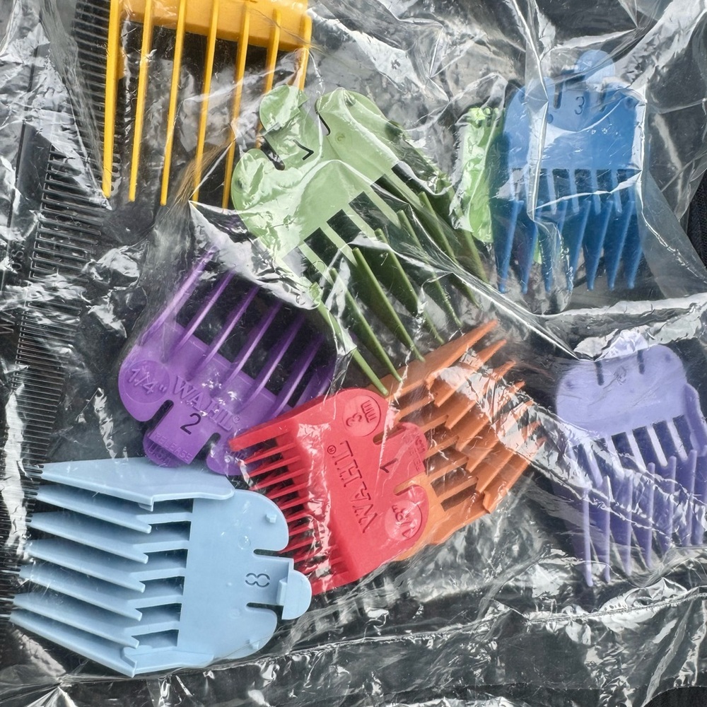 Wahl Colorful Hair Clipper Guard & Comb Set